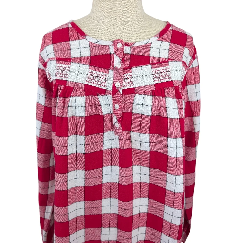 Croft & Barrow cotton flannel red & white checked traditional nightgown. Large.